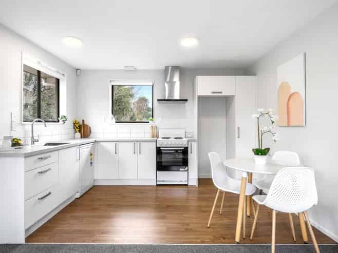 2/1 Gates Lane, Woolston