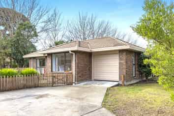 2/1 Gates Lane, Woolston