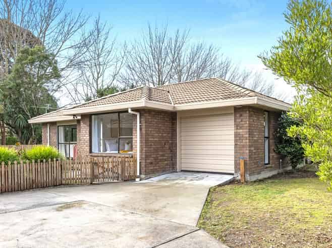 2/1 Gates Lane, Woolston