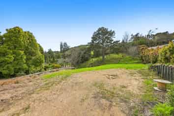 27A Gracechurch Drive, Flat Bush