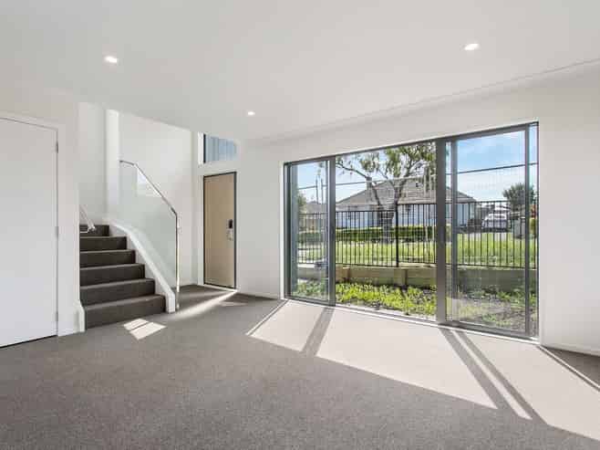 40 Wimbledon Crescent, Glen Innes