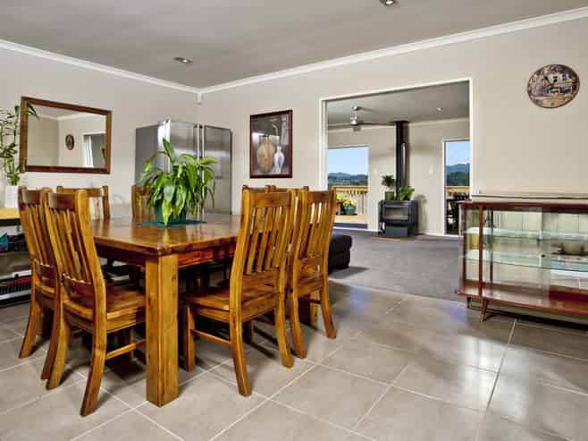 112 San Marino Drive West, Henderson