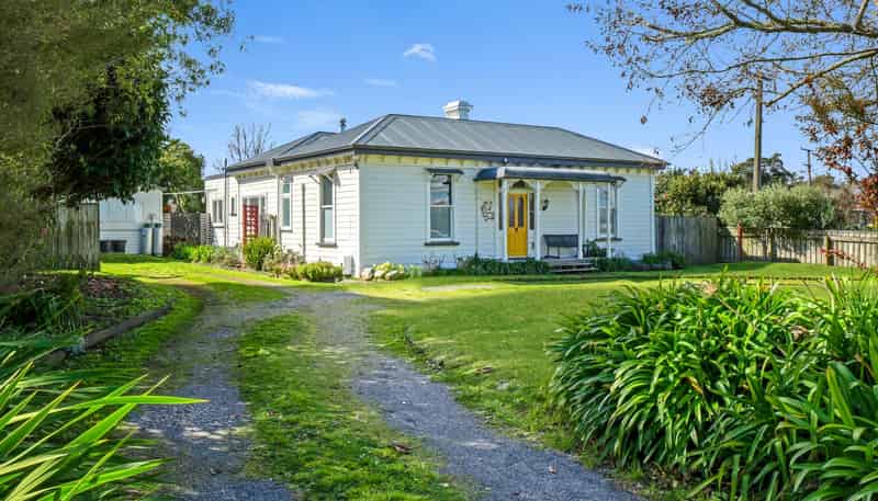 4 Bond Street, Marton