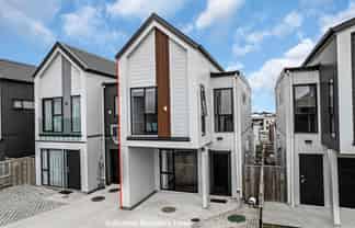 23 Hermitage St, Flat Bush