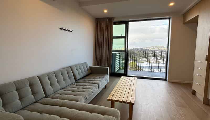 805/2B Te Ara Taurapa, Point Chevalier