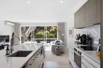 36 Magma Crescent, Stonefields