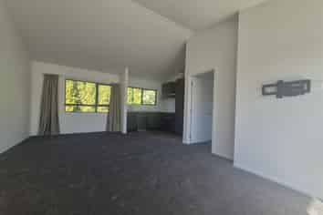 8/1142 Victoria St, Hamilton Central