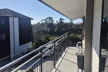 8/1142 Victoria St, Hamilton Central