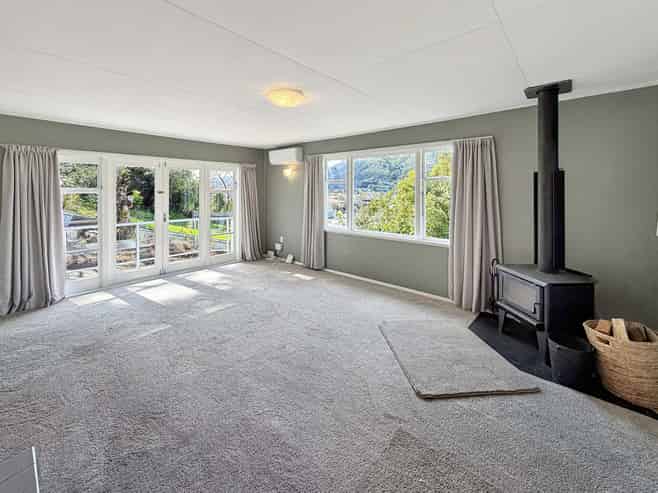 6 Bledisloe Crescent, Wainuiomata