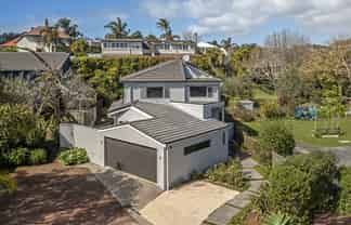 8/37 Hauraki Road, Takapuna