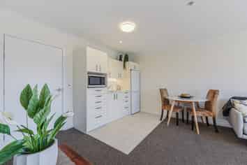 49 Covent Drive, Stoke