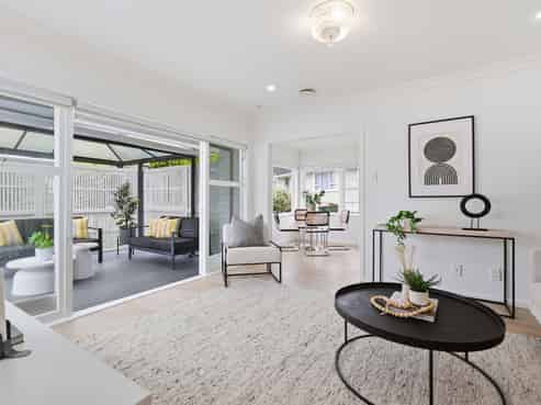 14 Caledonian Place, Blockhouse Bay