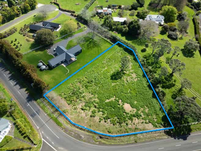 6 School House Road, Onewhero