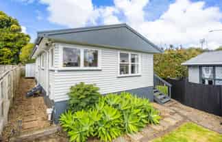 1/92 Commissariat Road, Mount Wellington