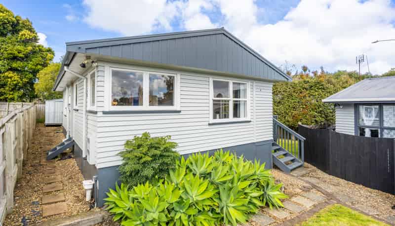 1/92 Commissariat Road, Mount Wellington