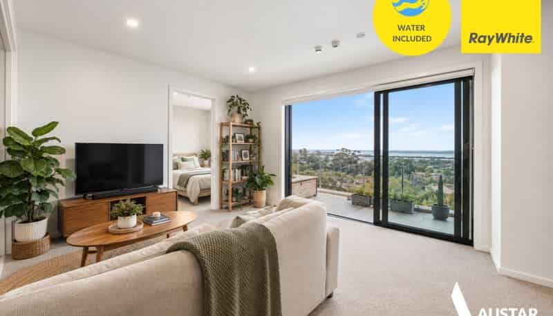 8 Waikumete Road, Glen Eden