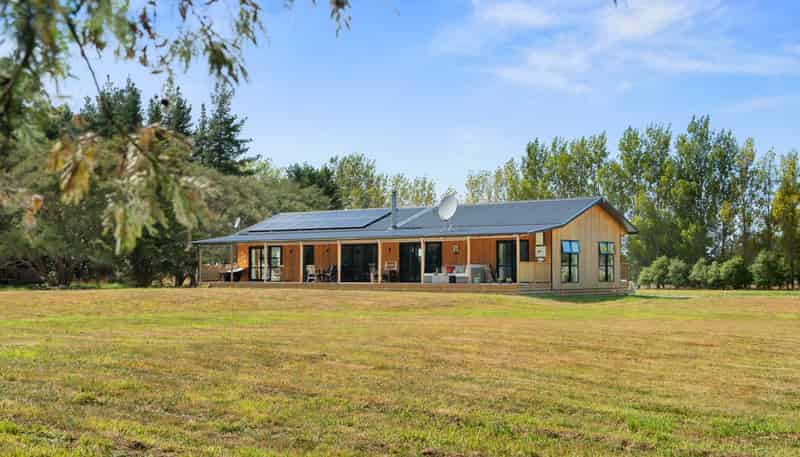 616 Norfolk Road, Carterton