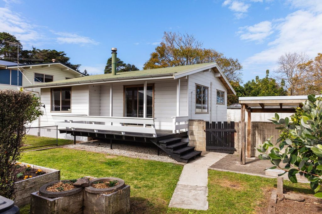 Lockwood, location, lifestyle 1