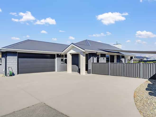 9 Hosking Drive, Cromwell