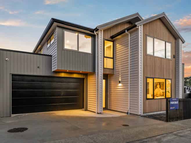 33 Streamview Way, Long Bay