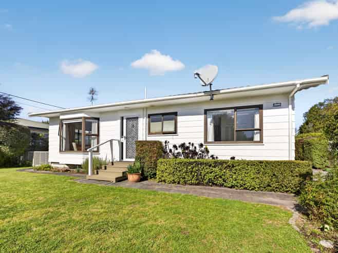 111 West Street, Greytown