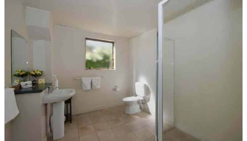 42 Thackeray Street, Hamilton Lake