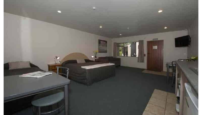 42 Thackeray Street, Hamilton Lake