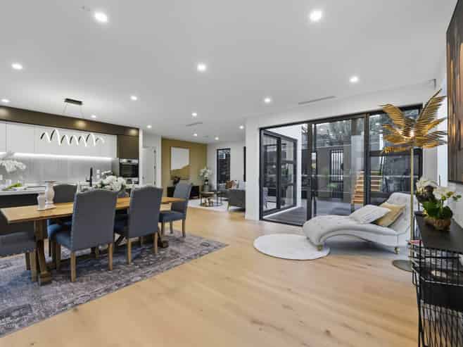 13 Awa Crescent, Saint Johns