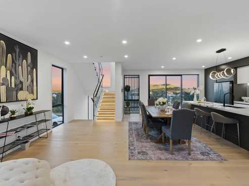 13 Awa Crescent, Saint Johns