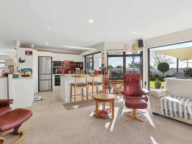 192 Levers Road, Matua