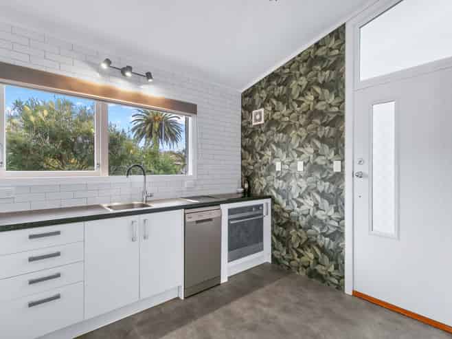 37 Kent Street, Levin