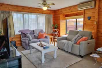 112B Fenton Street, Thames