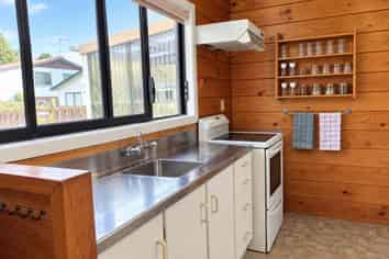 112B Fenton Street, Thames