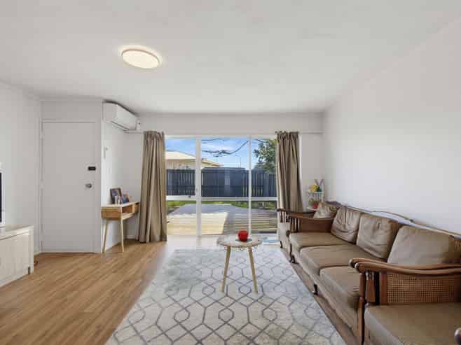 4/59 Puhinui Road, Manukau