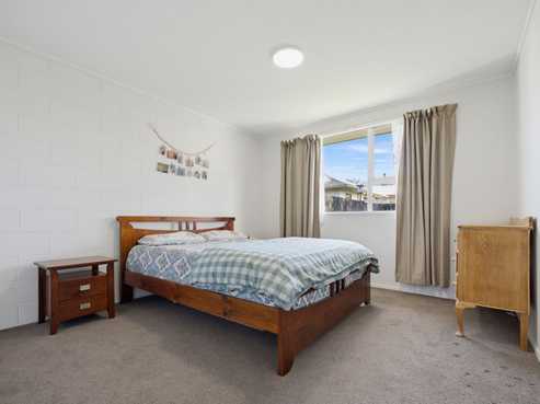 4/59 Puhinui Road, Manukau