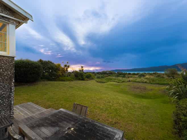 45 Manly Street, Paraparaumu Beach