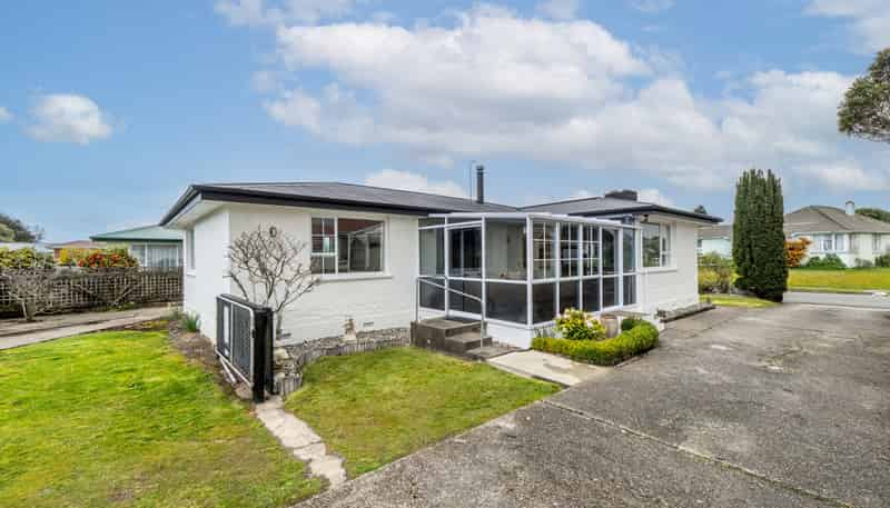 73 Conway Crescent, Glengarry