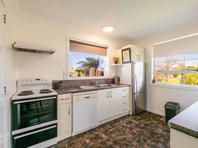 73 Conway Crescent, Glengarry