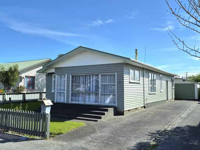 18 Milton Road, Greymouth