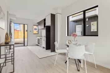 25/86 Elliot Street, Pahurehure