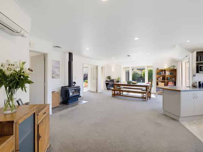 33 Panckhurst Drive, Woodend