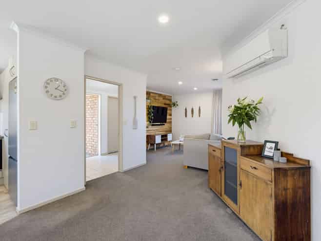 33 Panckhurst Drive, Woodend