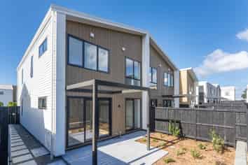8 Marutuahu Road, Stonefields