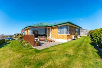 10 Peel View Place, Marchwiel