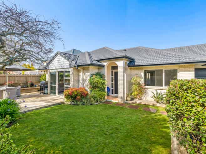 66 Cantora Avenue, Northpark