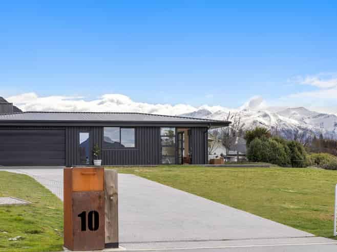 10 Divers Lane, Wanaka