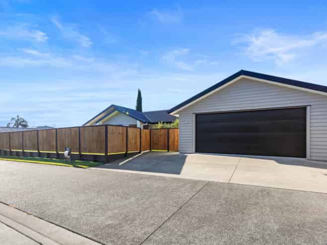 8F Cannell Farm Drive, Te Puke