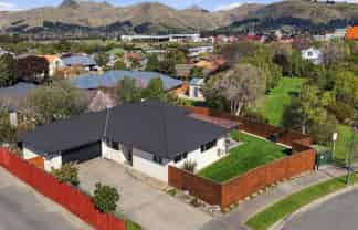 61 Kotuku Crescent, Woolston