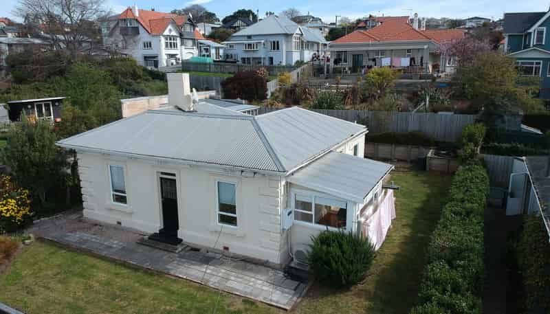 10A Wharfe Street, South Hill