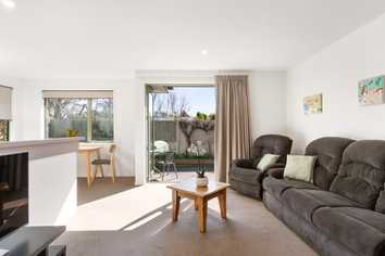 3/8 Hillsborough Terrace, Hillsborough
